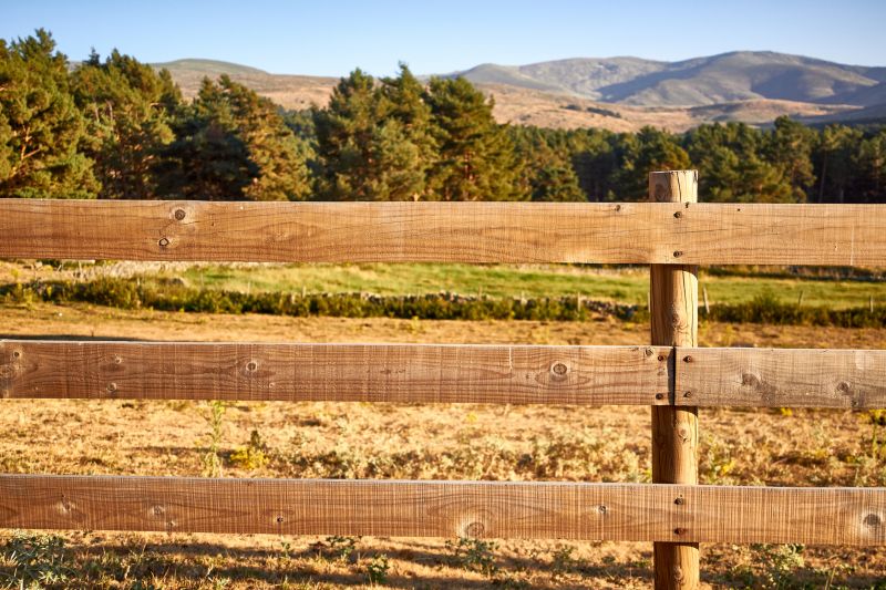 Scalloped Fence Installation in Roseville, CA