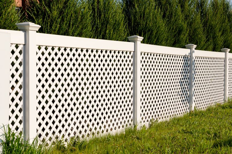 Vinyl Fence Replacement in South Houston, TX